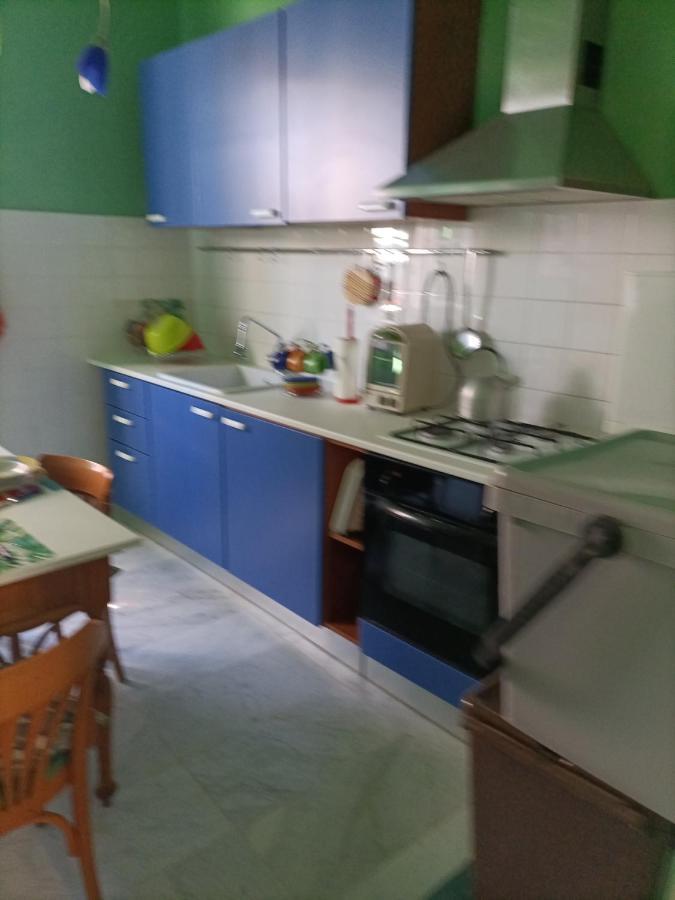 Casa Di Titta Vicino Al Mare Villa Viareggio Eksteriør bilde